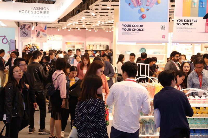 名創(chuàng)優(yōu)品訂貨會(huì)展示全新SKU超6000個(gè) 
堪稱“MINI版廣交會(huì)”